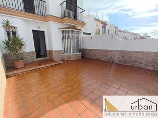 Casa  Pago juncal. Duplex laguna, porche y patio