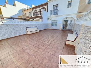 Casa  Calle marielo. Duplex laguna, 5 dormitorios y 3 baños