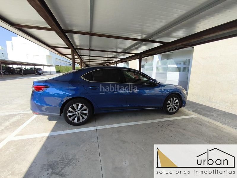 Foto 2a4bed32-a7f5-4b83-a16f-b47795e99063. Planta baixa amb aparcament piscina a Costa Ballena - Largo norte Rota