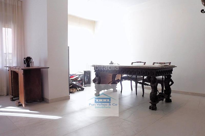 Foto e16f51c4-30ea-4b40-a176-d8bc5e5ce52a. Piso fantástico piso totalmente reformado en pleno Centro. en Córdoba