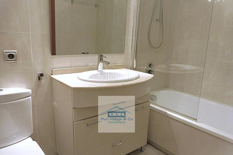 Foto 6435cd97-4ddd-4f85-a9f5-fb6815ec00e3. Location appartement avec parking dans Santa Rosa - Valdeolleros Córdoba