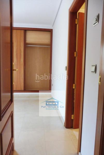 Foto 829b55b7-cbee-407d-9bff-7acf887fb963. Location appartement avec parking dans Santa Rosa - Valdeolleros Córdoba