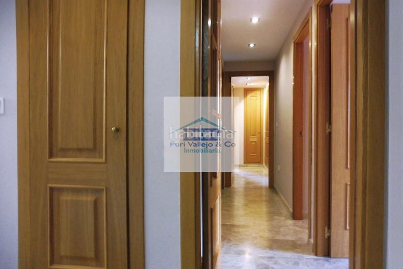 Foto 04ef3d50-8d1b-4210-960c-9bb6f5435e62. Location appartement avec chauffage parking piscine dans Córdoba