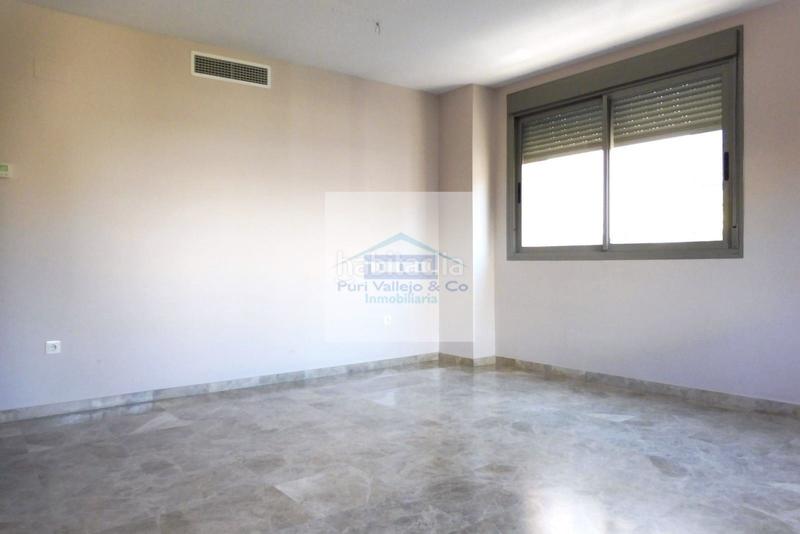 Foto 37fce93c-a84d-420b-ab0f-0fd0b811e171. Location appartement avec chauffage parking piscine dans Córdoba