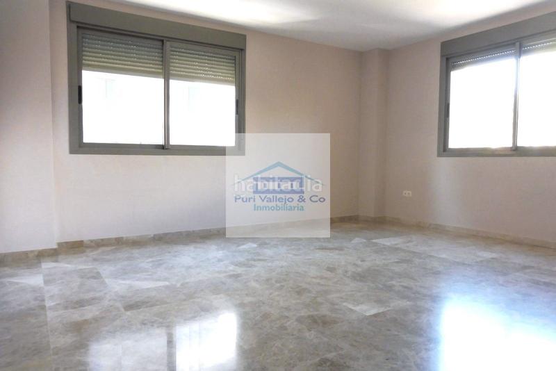 Foto 8f65da48-8b51-4c48-9a58-b10f491c12c0. Location appartement avec chauffage parking piscine dans Córdoba