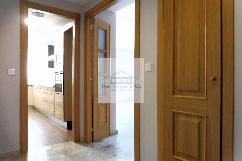 Foto ba96423f-103e-4103-8752-cb28d7186133. Location appartement avec chauffage parking piscine dans Córdoba