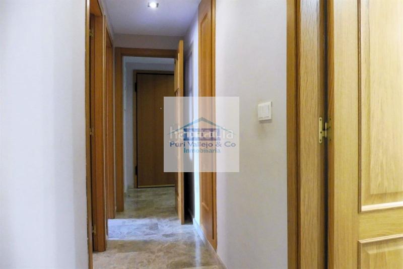 Foto c1811860-f69f-421c-8197-d3e7e0cbc962. Location appartement avec chauffage parking piscine dans Córdoba