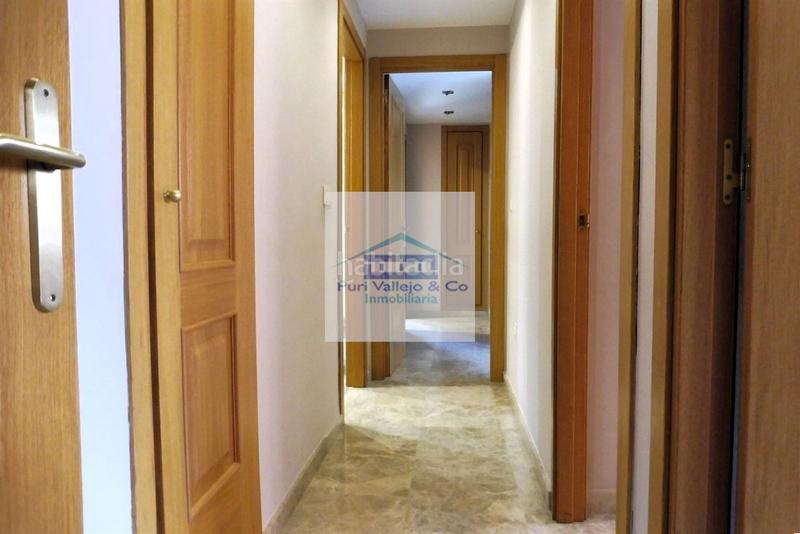 Foto e773ce7b-f546-4b56-9def-2e279f793ea8. Location appartement avec chauffage parking piscine dans Córdoba