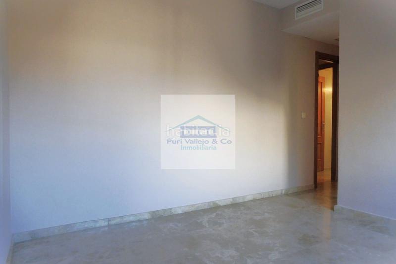 Foto f5658473-ae8c-4909-86f9-6e381779bb87. Location appartement avec chauffage parking piscine dans Córdoba