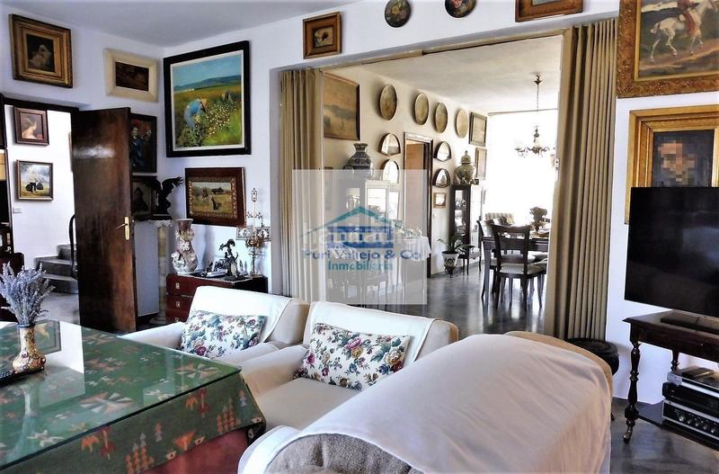 Foto 0cfc8db1-e244-4665-a071-c2d8f901d23f. Chalet avec chauffage parking piscine dans El Brillante -El Naranjo - El Tablero Córdoba