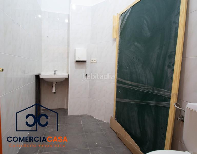 Foto 99e515a4-f4ae-49b9-8754-456ee509a0ea. Local comercial a Avda. De los Ogíjares Armilla