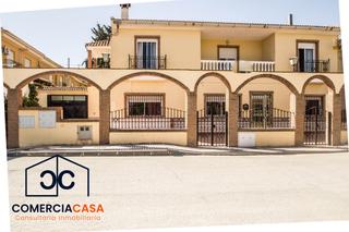 Casa a Malahá (La). Negocio bar restaurante y vivienda !!! en esta estupenda finca e