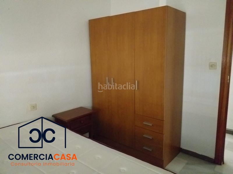 Foto d9313bda-123d-4579-9b84-76e48558d762. Piso vivir es gozar de una ubicación de lujo, cerca del centro de la ciudad, del parque tecnológico de la salud, de la unive en Armilla