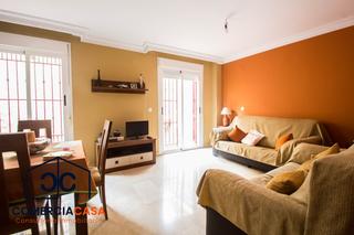 Casa adossada a Avda. De los Ogíjares. Casa en armilla!estupenda casa en armilla con 3 amplios dormitor