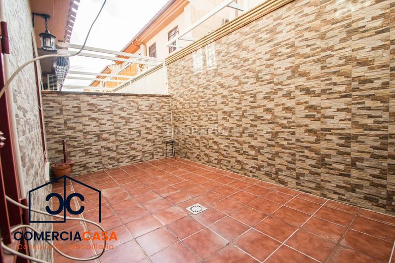 Foto 46a6f1f5-5ab8-41fa-95be-59f0694f972c. Casa a schiera con riscaldamento parcheggio in Avda. De los Ogíjares Armilla