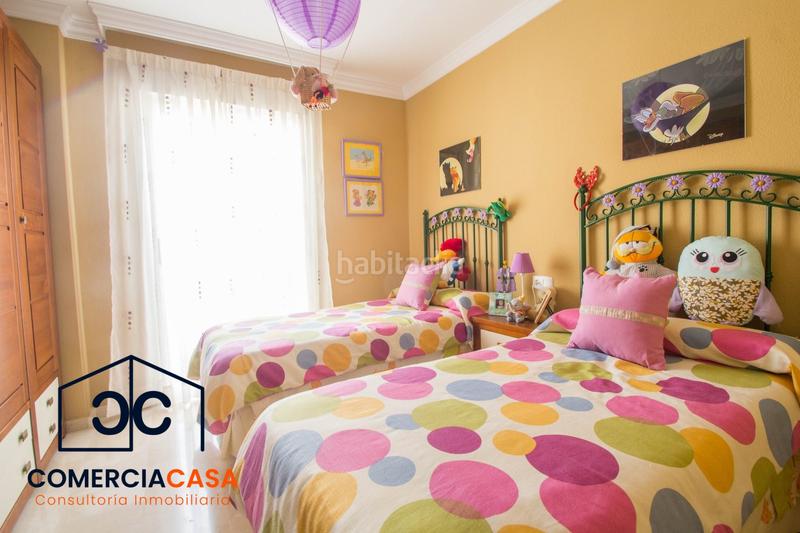 Foto 80b487c1-9ea1-4fcd-ae24-3486b7c4f207. Casa a schiera con riscaldamento parcheggio in Avda. De los Ogíjares Armilla