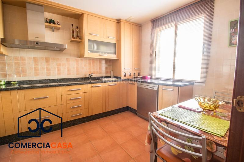 Foto faec9f8c-6c53-476f-84bc-680b123adac5. Casa a schiera con riscaldamento parcheggio in Avda. De los Ogíjares Armilla