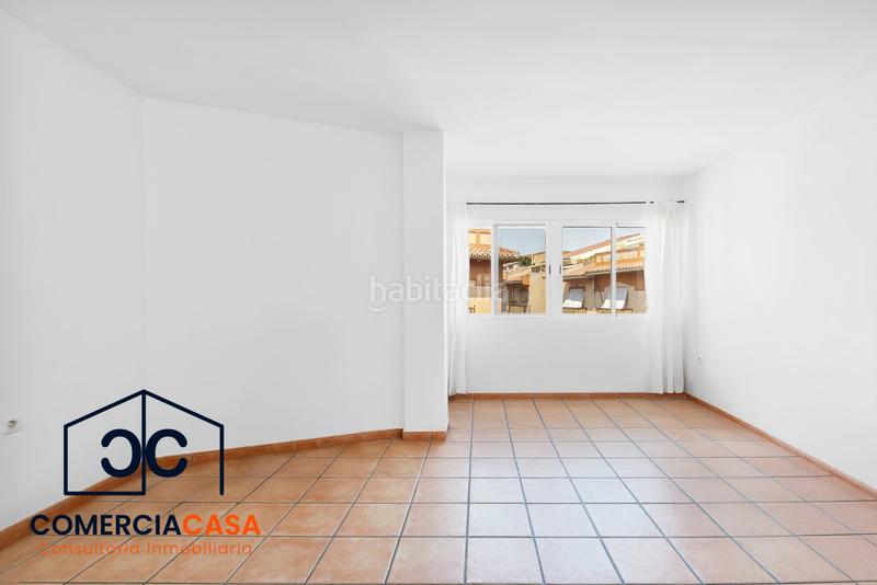 Foto 2750e4b6-9a8a-4001-bcf4-229418e1a24f. Piso oportunidad junto al metro! buscas una inversión con alta rentabilidad o tu primera vivienda? este piso luminoso en 1 p en Armilla