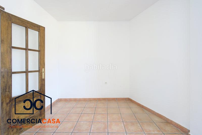 Foto 4a6edb74-592c-484f-ad65-ff155b10675a. Piso oportunidad junto al metro! buscas una inversión con alta rentabilidad o tu primera vivienda? este piso luminoso en 1 p en Armilla