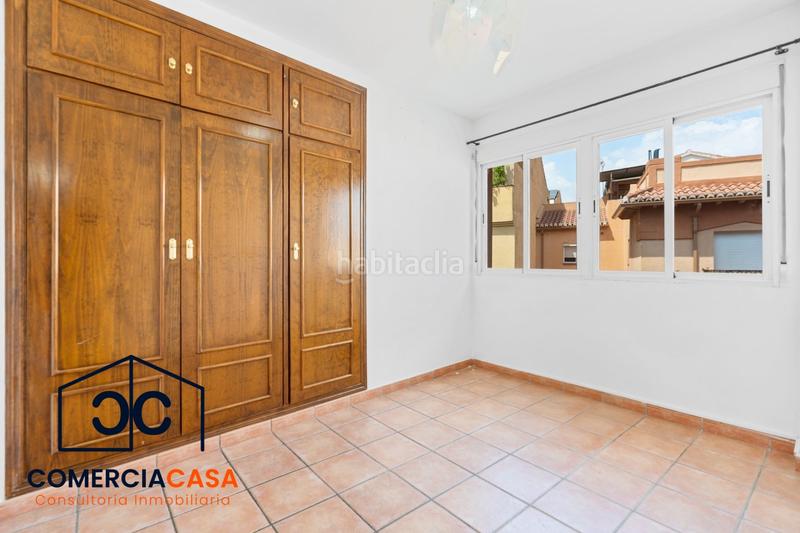 Foto d9f4a6f9-76b7-4609-95ed-ccce2ceaf913. Piso oportunidad junto al metro! buscas una inversión con alta rentabilidad o tu primera vivienda? este piso luminoso en 1 p en Armilla