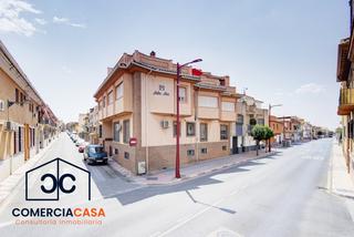 Pis a Poniente. Oportunidad en armilla junto al metro! buscas una inversión con