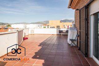 Àtic a Poniente. Actualmente alquilado!!     ático con terraza de 50m en armilla