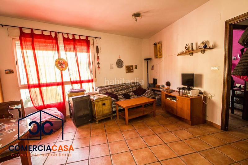 Foto 2af286f2-9fa1-42bc-9cde-690cc591dd16. Piso actualmente alquilado!!  piso con terraza junto al metro ubicación, luz y terraza en una sola vivienda! este piso en en Armilla
