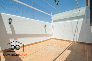Semi detached house in San Cayetano. Amplia y luminosa casa en churriana  espacio, comodidad y excele