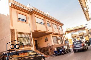 Pis en Poniente. Actualmente alquilado!!     piso con terraza privada en armilla,