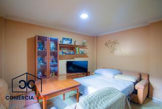 Flat in San Cayetano. Apartamento en la mejor zona de churriana  luminoso, y con ubica