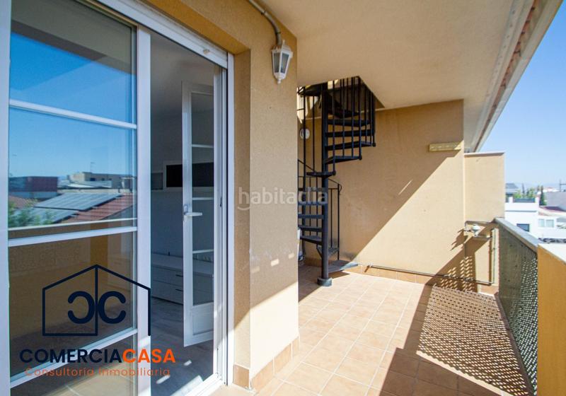 Foto 4692f447-1791-45f3-8934-9e4a30bf7c5f. Dúplex moderno dúplex en las gabias terraza con vistas únicas a sierra nevada! ubicación privilegiada zona de las gabias más próxima a en Gabias (Las)