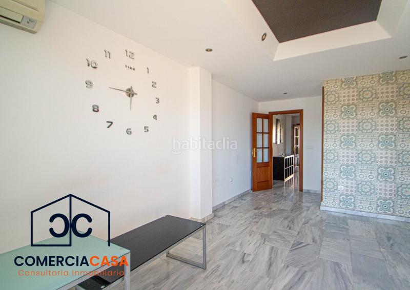 Foto 5087b4a3-15a0-4f14-a0db-a090eae4910c. Dúplex moderno dúplex en las gabias terraza con vistas únicas a sierra nevada! ubicación privilegiada zona de las gabias más próxima a en Gabias (Las)