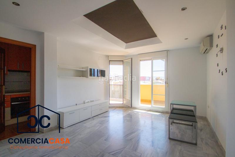 Foto e4b4e324-06f8-4898-9880-13966d8f97df. Dúplex moderno dúplex en las gabias terraza con vistas únicas a sierra nevada! ubicación privilegiada zona de las gabias más próxima a en Gabias (Las)