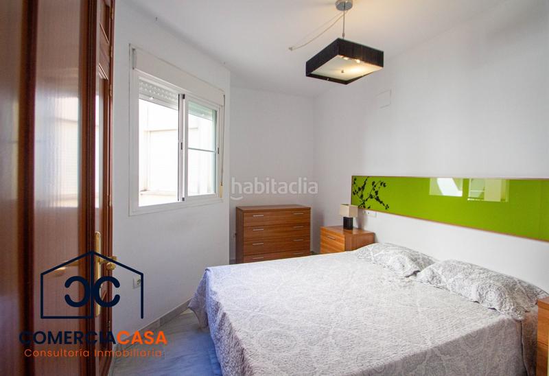 Foto eeba22e0-e5c0-4370-a9a6-b7abfce07476. Dúplex moderno dúplex en las gabias terraza con vistas únicas a sierra nevada! ubicación privilegiada zona de las gabias más próxima a en Gabias (Las)