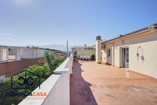 Àtic a Poniente. Ático en venta en pleno centro de armilla! descubre este impresi