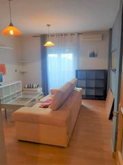 Alquiler Dúplex en Las Flores - Huerta. Precioso duplex en gabia chica, de dos habitaciones, cocina, bañ