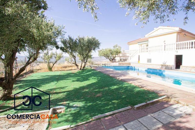 Foto 07b344bf-e605-43e4-9719-e1229a4d2067. Chalet avec parking piscine dans Moraleda de Zafayona