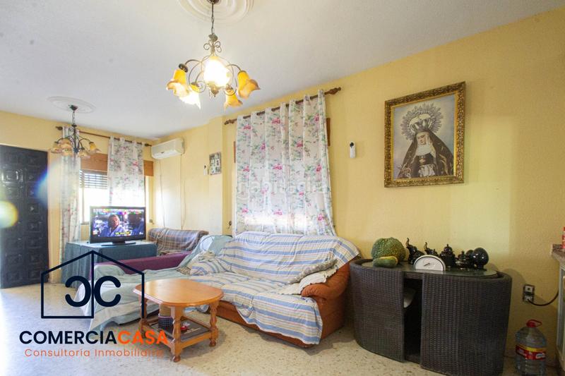 Foto 23d125ad-63c3-4289-97a6-1440066ebeb7. Chalet avec parking piscine dans Moraleda de Zafayona