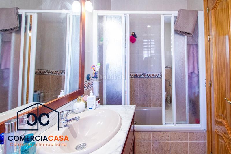 Foto 46a7a00b-f2d9-4d8c-9d59-15421099cba6. Casa a schiera con parcheggio in Residencial Triana - Barrio Alto Gabias (Las)