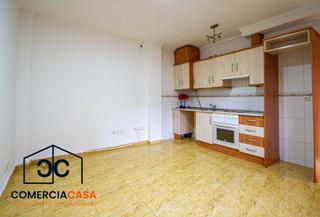 Appartamento in San Cayetano. Apartamento en la mejor zona de churriana  luminoso, y con ubica
