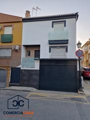 Casa adossada a Aljomahima - Ermita. Estupenda casa en las gabias, la vivienda consta de tres dormito