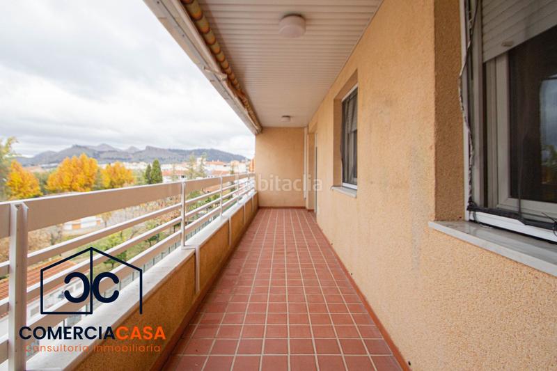 Foto 636a113e-9b55-40b7-a120-7913e0036750. Piso tu nuevo hogar te está esperando un piso que enamora por su luz, su amplitud y todas las comodidades que ofrece. perfe en Albolote