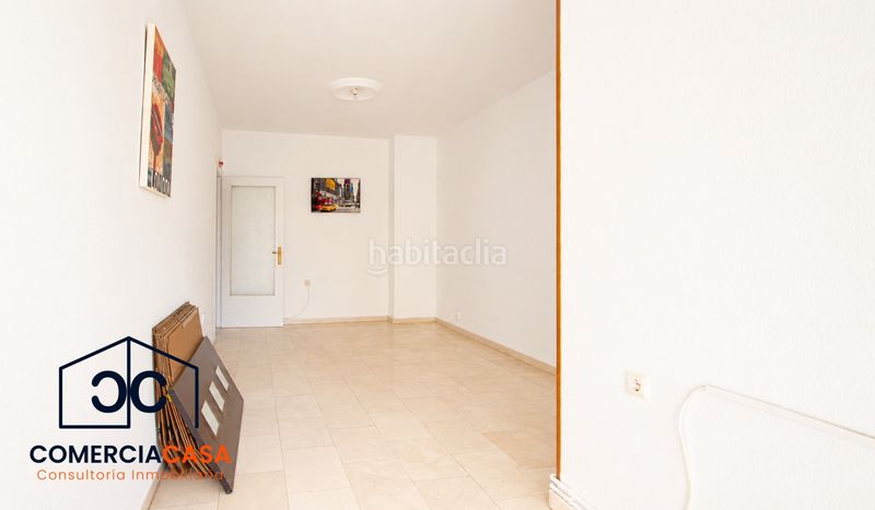 Foto ec9bdfa8-b173-41de-a38b-c1473c1dfde7. Pis amb calefacció a Pajaritos Granada