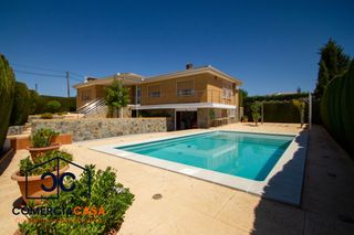 Xalet a Villa de Otura