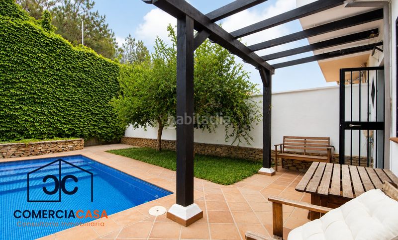 Foto e73995ee-82a0-4ced-b226-0692eee4d959. Xalet amb calefacció aparcament piscina a Jun