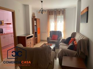 Affitto Appartamento in San Antón. Se alquila acogedor piso en armilla, situado en la zona de merca