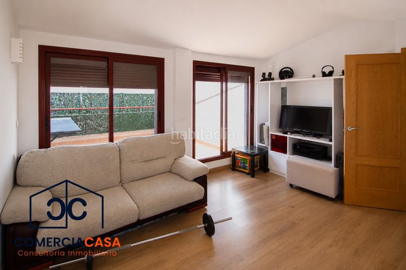 Foto 0302b76f-b549-4b46-91dd-d7a5c4e7f6b6. Casa adossada amb calefacció aparcament a San Miguel Armilla