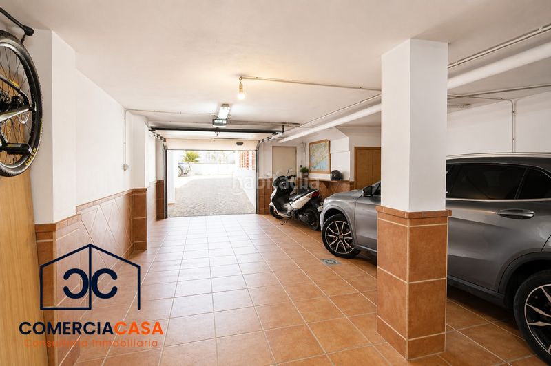 Foto 1d8e4cb8-4841-4cec-b3fb-2ec2824a7639. Casa adossada amb calefacció aparcament a San Miguel Armilla