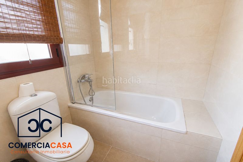 Foto 913b660c-7d1c-4e2f-ae17-917047b01fba. Casa adossada amb calefacció aparcament a San Miguel Armilla