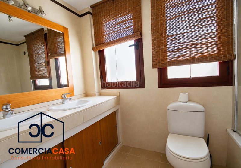 Foto a0c4dd5e-f31f-4ca7-a68a-5b90281cf8b0. Casa adossada amb calefacció aparcament a San Miguel Armilla